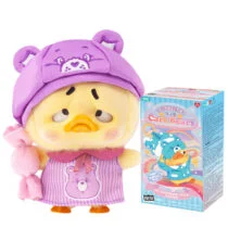 Колекційна м’яка іграшка з кільцем POP TOP 1983toys серії “Upset Duck x Care Bears” – БУДЬ ВЕСЕЛКОЮ (у дисп., в ас.)
